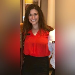 Red short sleeve blouse